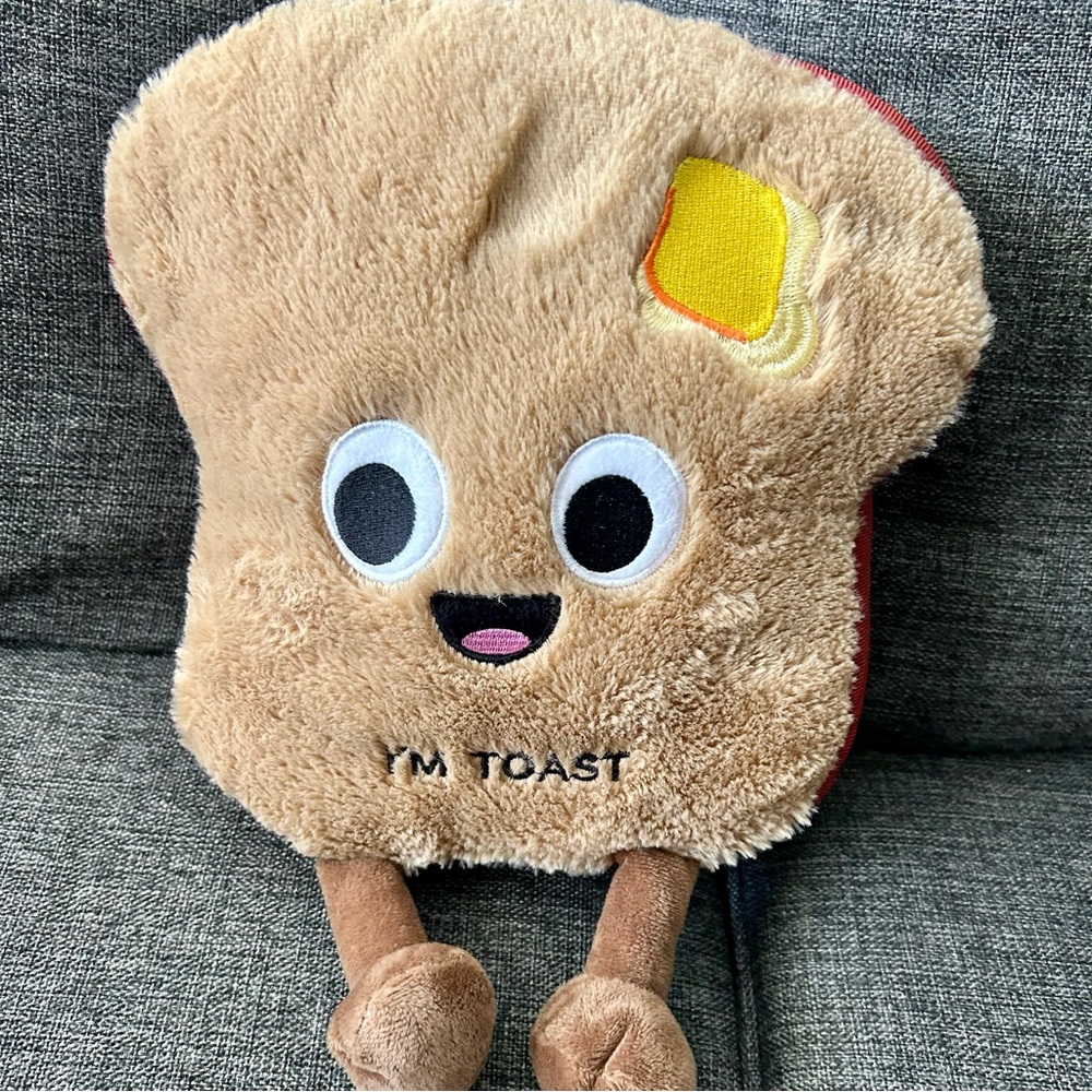 Mi Smiling Toast Plush with Tan and Yellow Highlights
